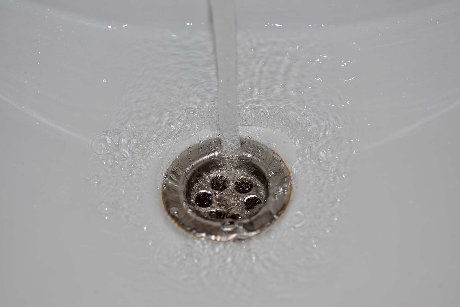 A2B Drains provides services to unblock blocked sinks and drains for properties in Kidderminster.
